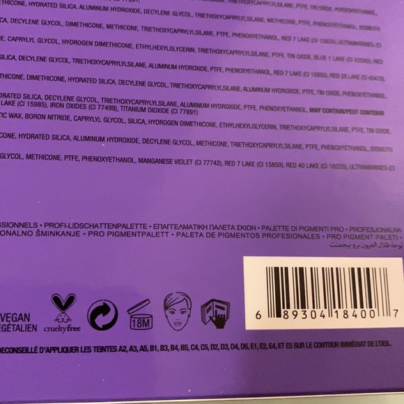 NORVINA -ABH COLLAB~ PRO PIGMENT PALETTE VOL.1 - Picture 13 of 14